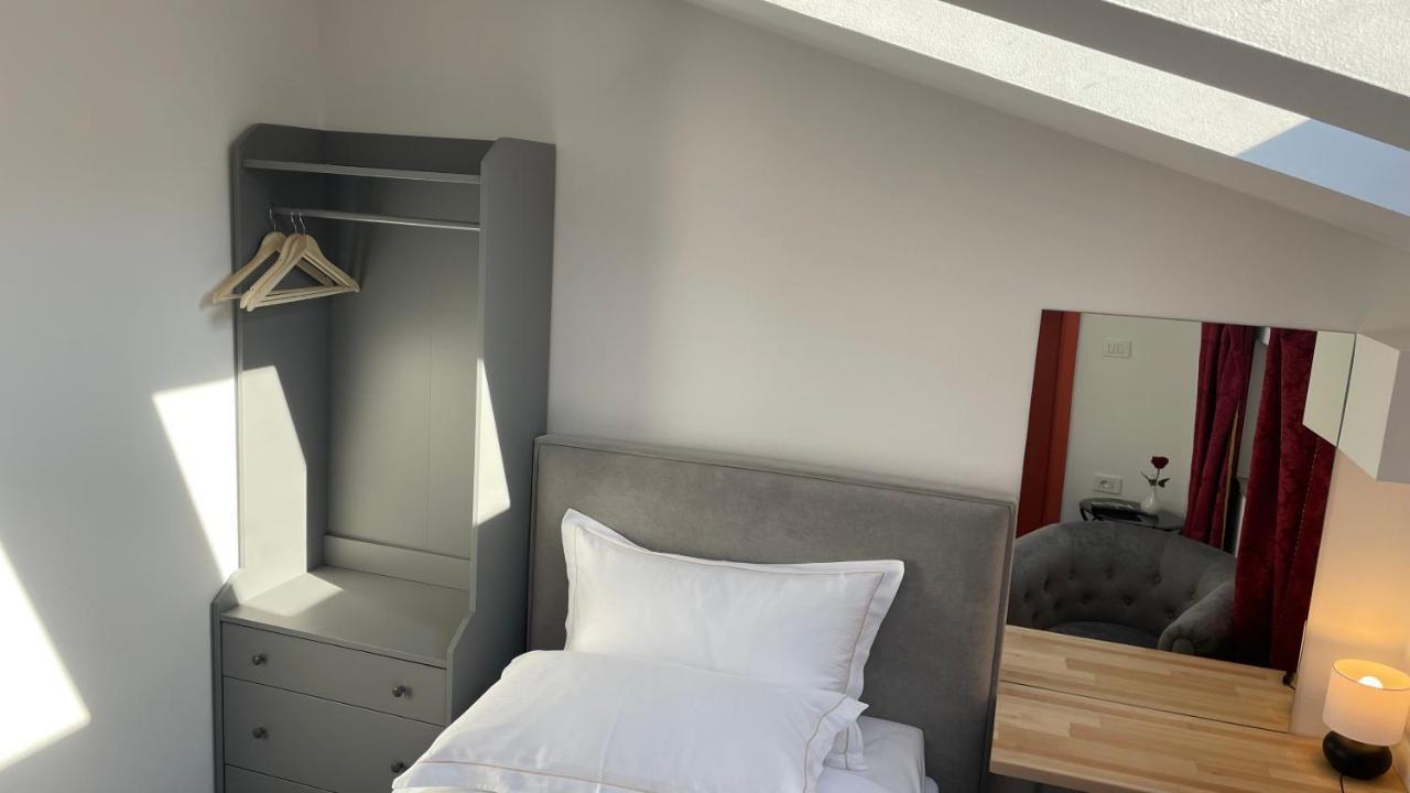 Madonca Rooms & Restaurant Нова Гориця Екстер'єр фото