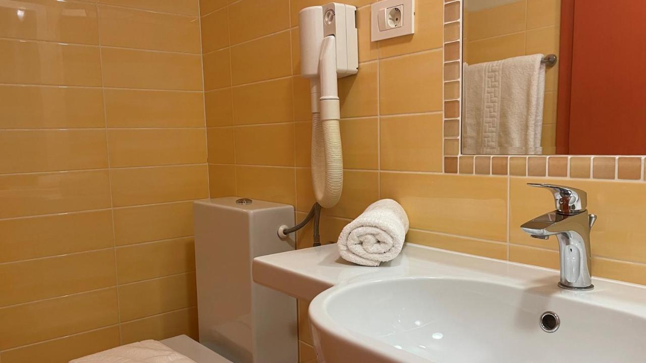 Madonca Rooms & Restaurant Нова Гориця Екстер'єр фото